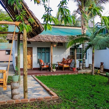 Blue Elephant Villas Arusha Eksteriør bilde