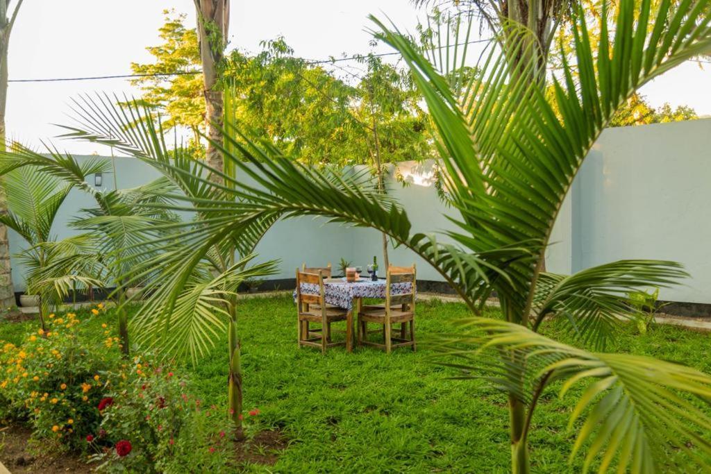 Blue Elephant Villas Arusha Eksteriør bilde
